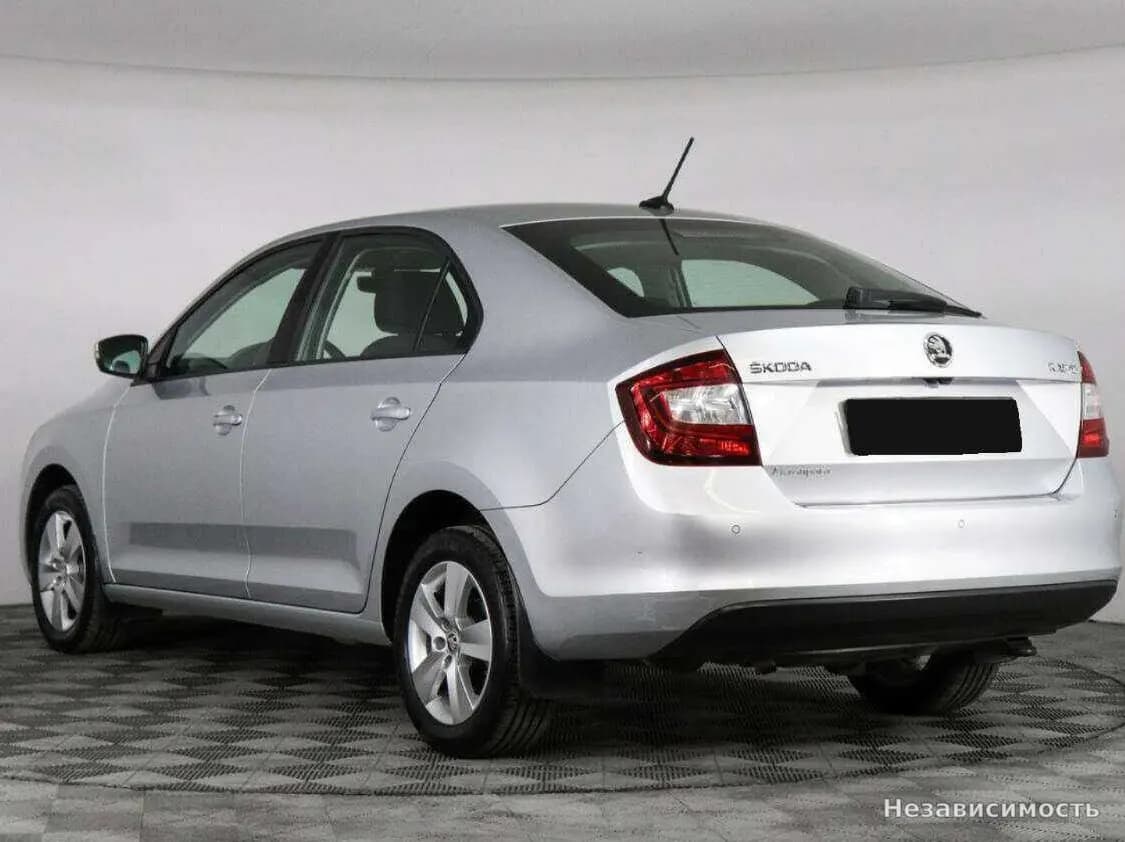Skoda Rapid 2019 с пробегом — фото 6