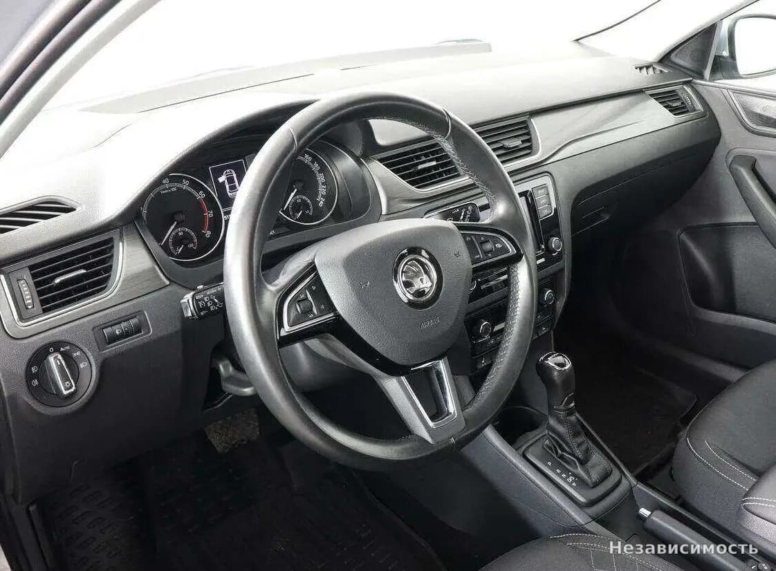 Skoda Rapid 2019 с пробегом — фото 8