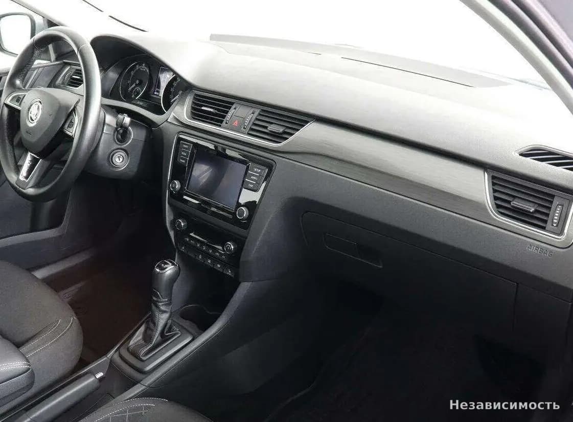 Skoda Rapid 2019 с пробегом — фото 9
