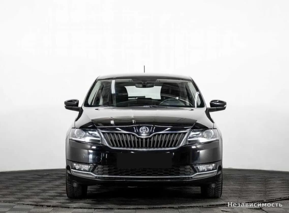 Skoda Rapid 2018 с пробегом — фото 2