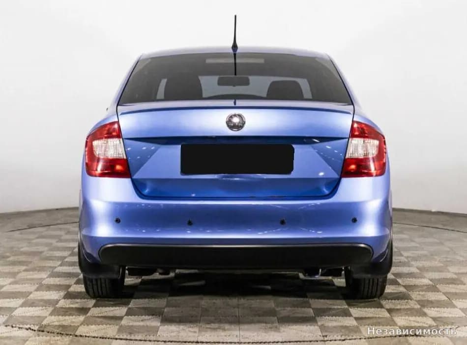 Skoda Rapid 2014 с пробегом — фото 6