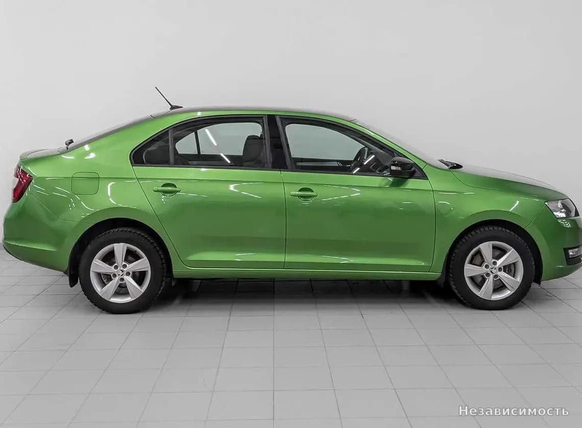 Skoda Rapid 2018 с пробегом — фото 4