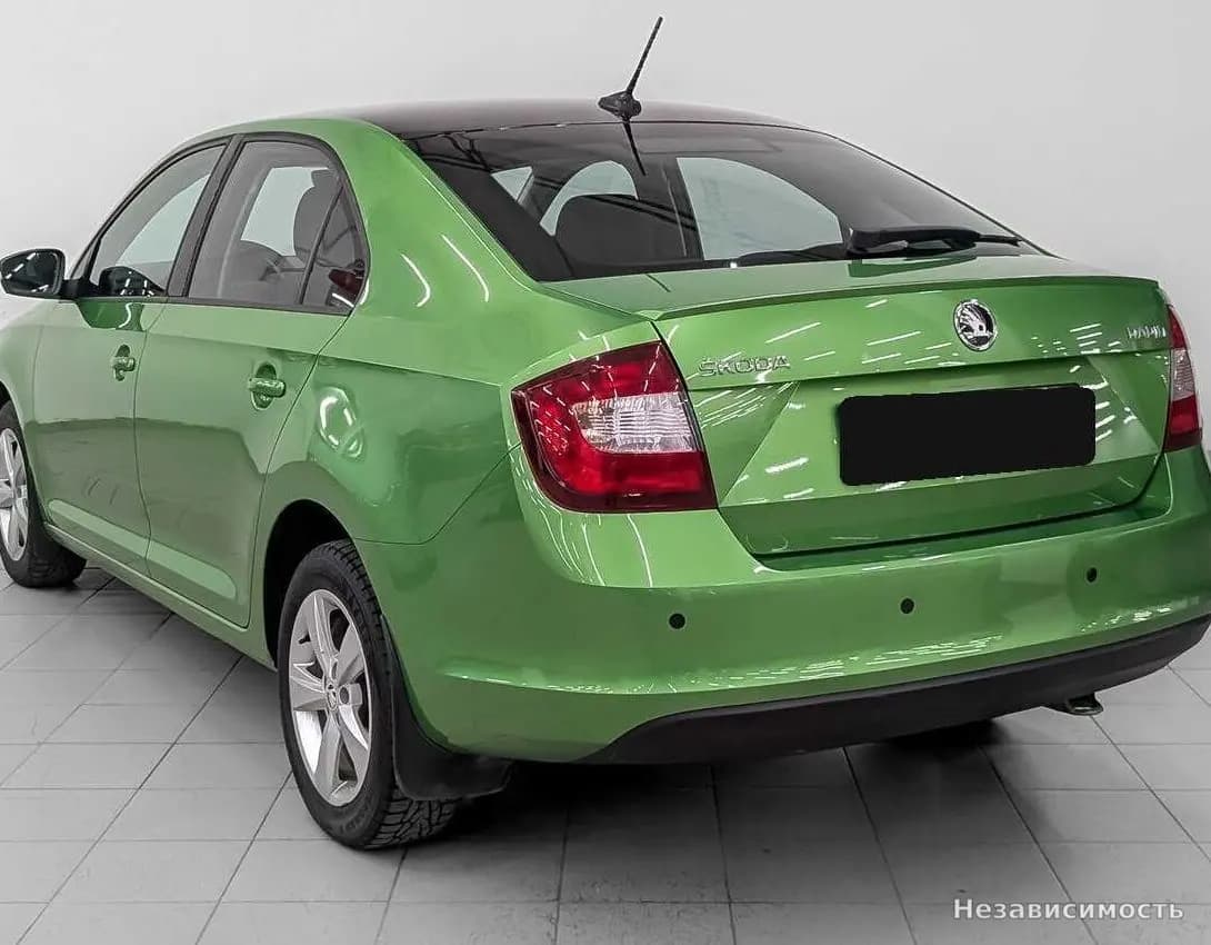 Skoda Rapid 2018 с пробегом — фото 7