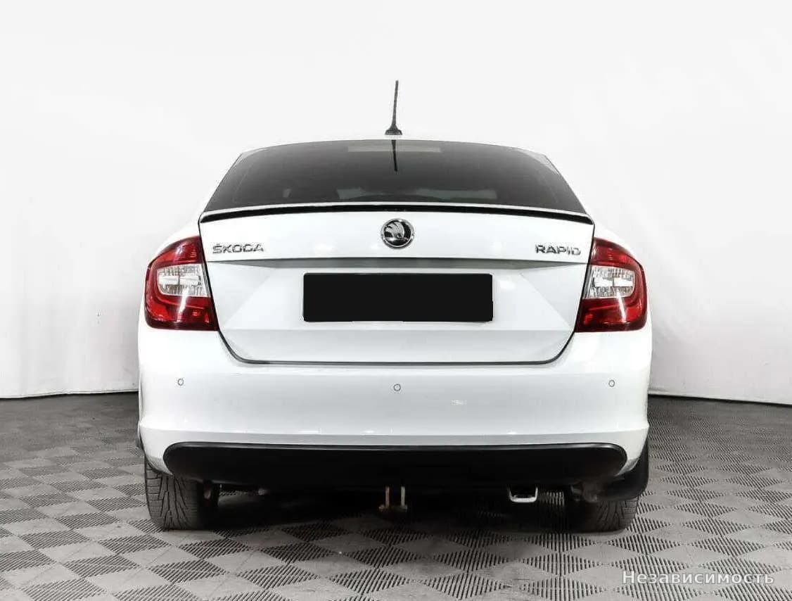 Skoda Rapid 2017 с пробегом — фото 4