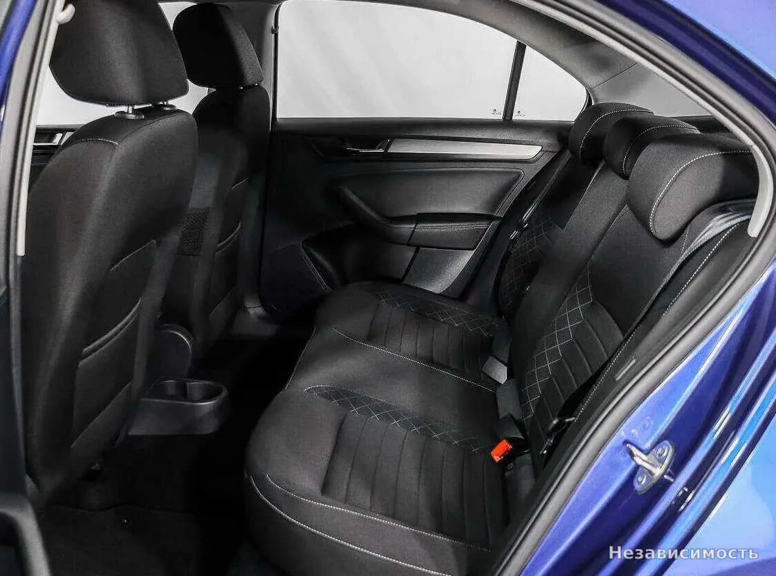 Skoda Rapid 2017 с пробегом — фото 10