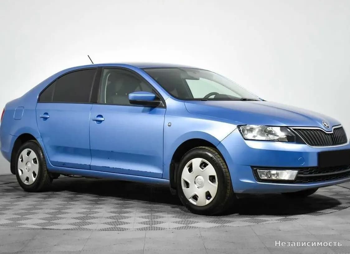 Skoda Rapid 2014 с пробегом — фото 3