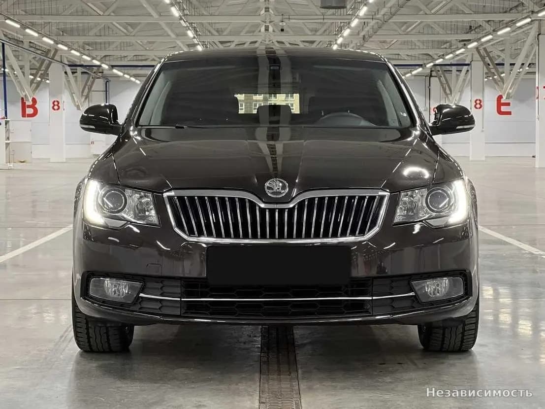 Skoda Superb 2013 с пробегом — фото 2