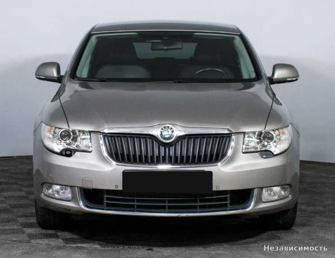 Skoda Superb 2013 с пробегом — фото 2