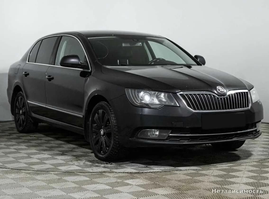 Skoda Superb 2013 с пробегом — фото 3