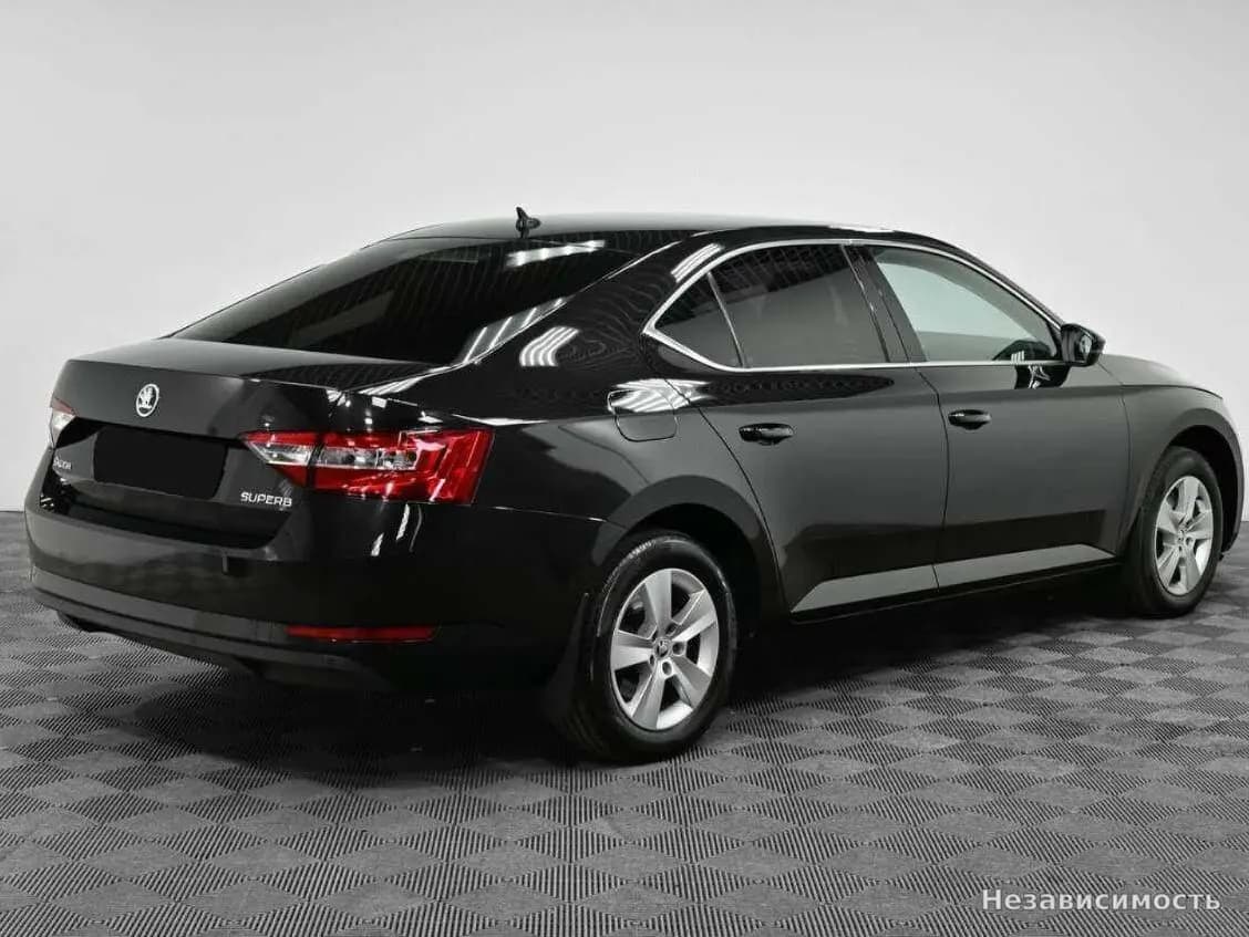 Skoda Superb 2016 с пробегом — фото 2