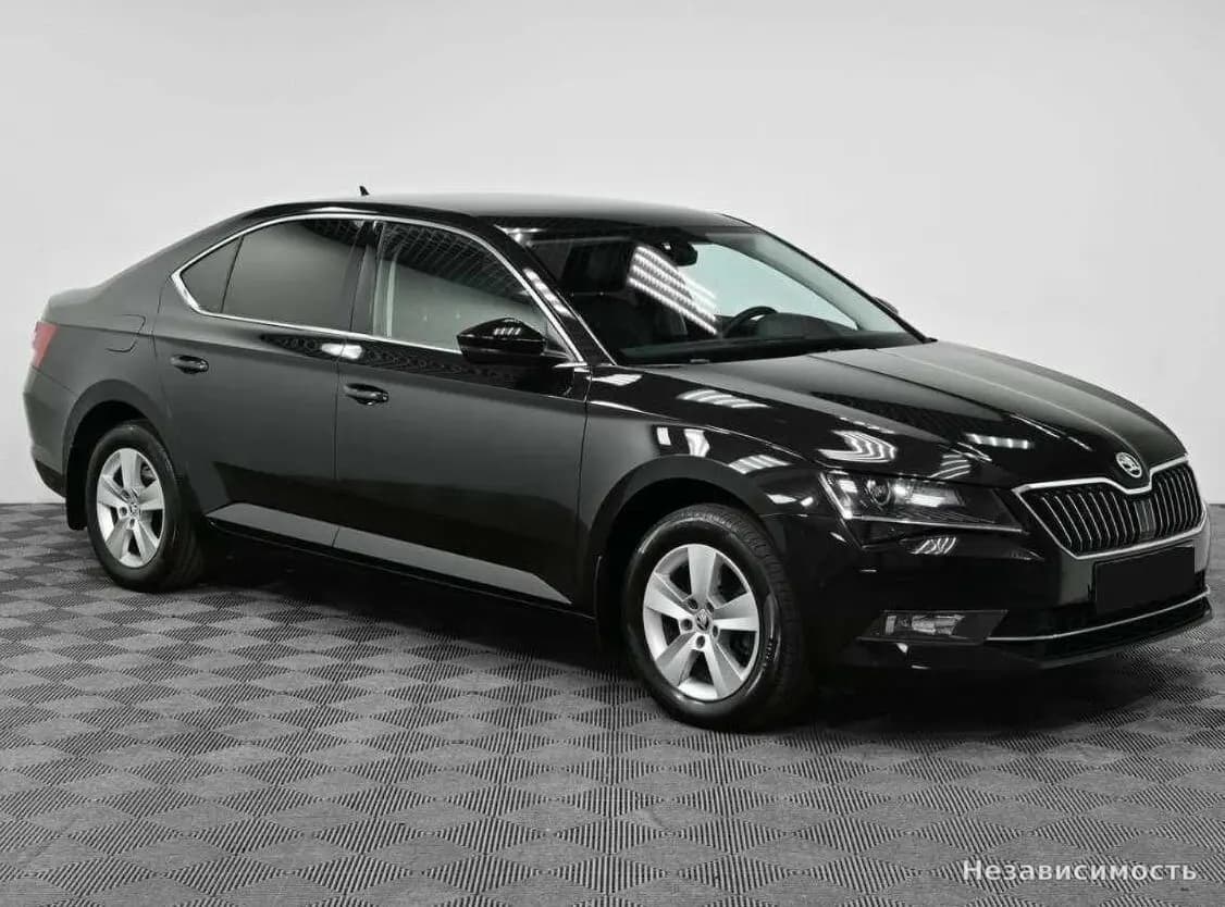 Skoda Superb 2016 с пробегом — фото 3