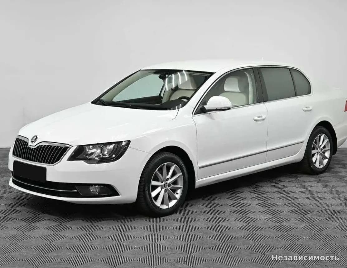 Skoda Superb, 2013 с пробегом