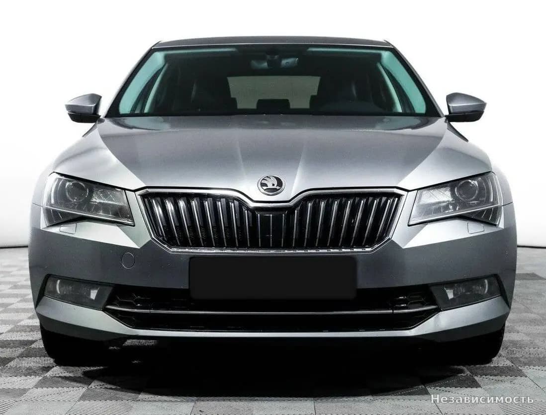 Skoda Superb 2017 с пробегом — фото 2
