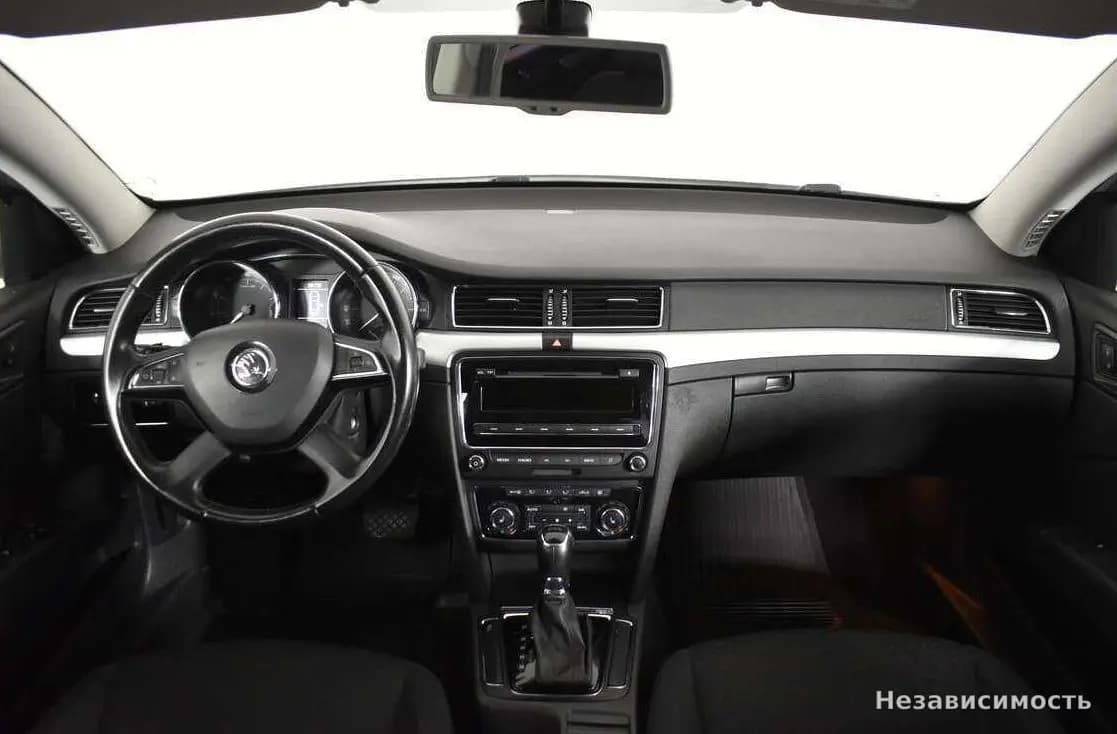 Skoda Superb 2015 с пробегом — фото 7