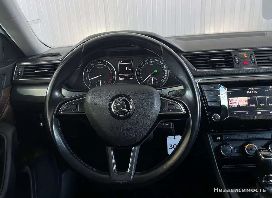 Skoda Superb 2015 с пробегом — фото 10