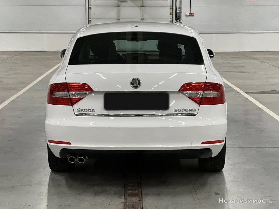 Skoda Superb 2014 с пробегом — фото 6