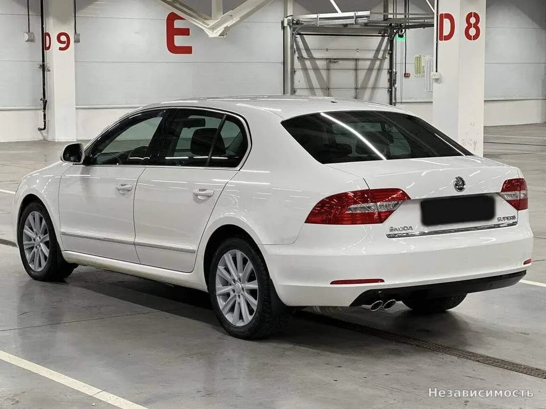 Skoda Superb 2014 с пробегом — фото 7