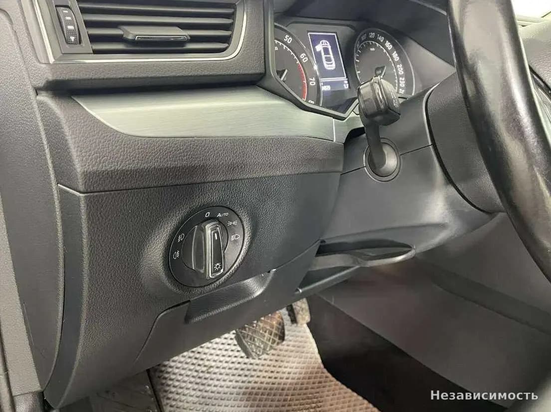 Skoda Superb 2018 с пробегом — фото 9