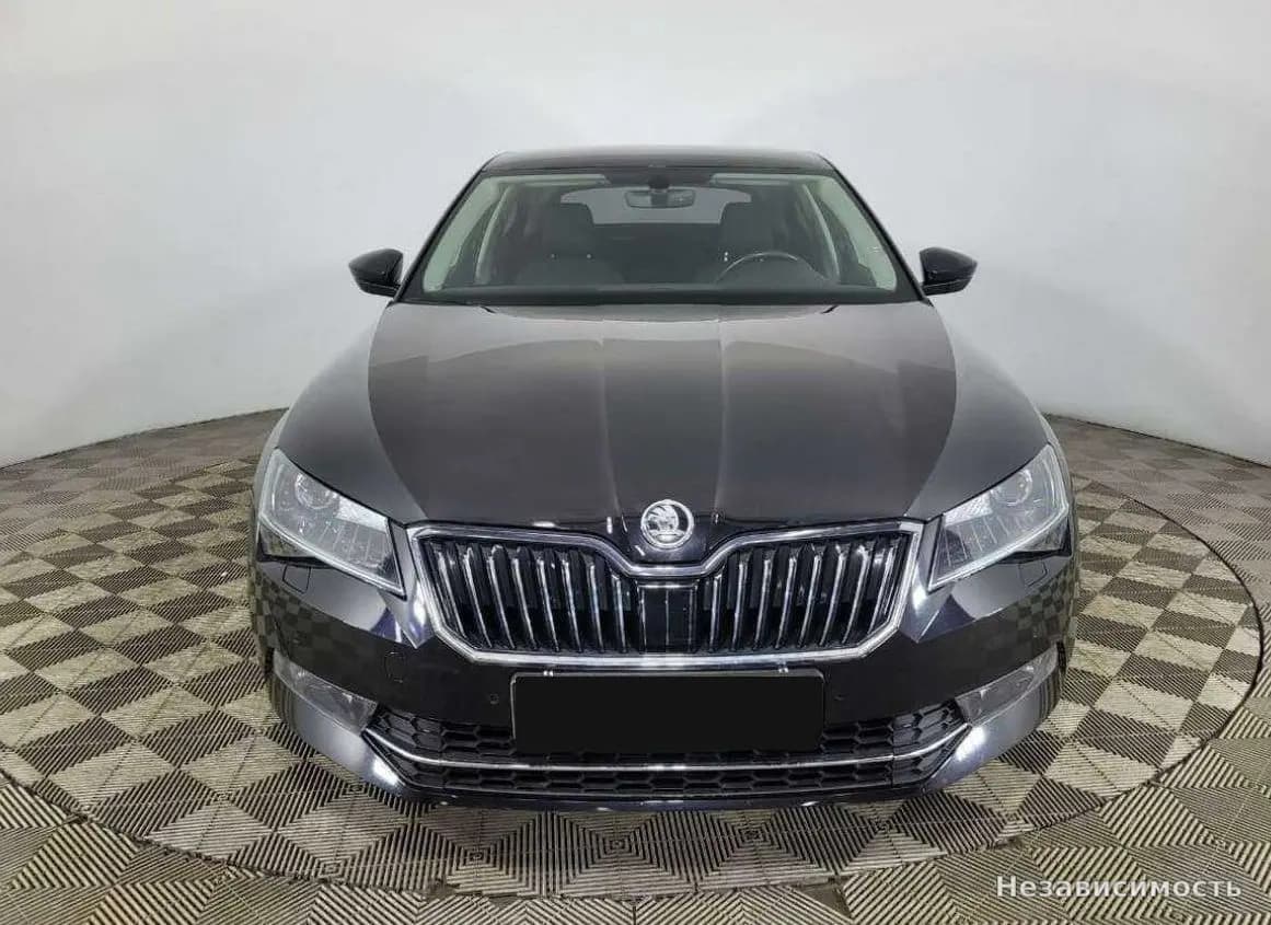 Skoda Superb 2016 с пробегом — фото 2
