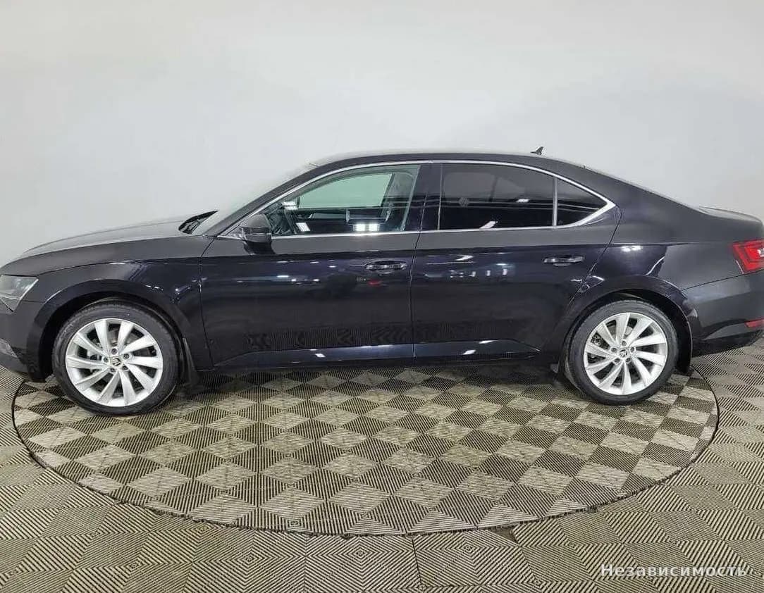 Skoda Superb 2016 с пробегом — фото 5