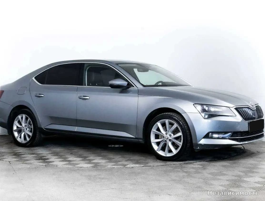 Skoda Superb 2019 с пробегом — фото 2
