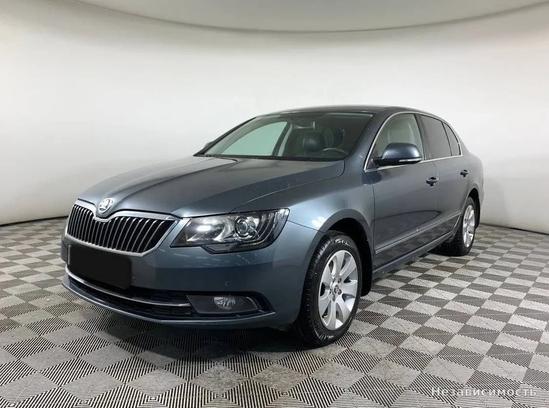 Skoda Superb 2014 с пробегом — фото 1