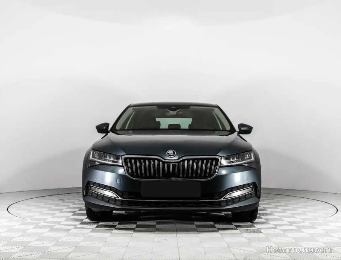 Skoda Superb 2019 с пробегом — фото 2