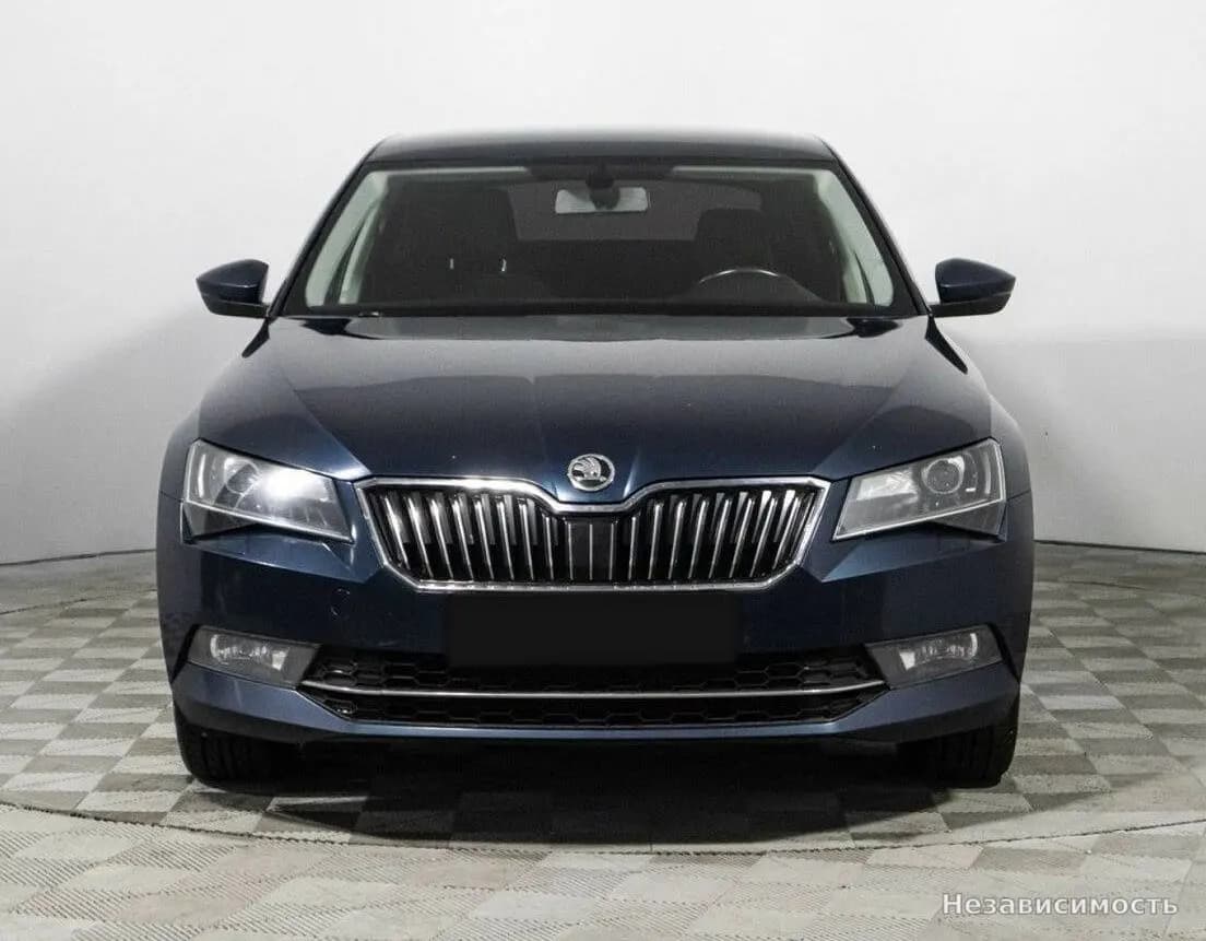 Skoda Superb 2015 с пробегом — фото 2