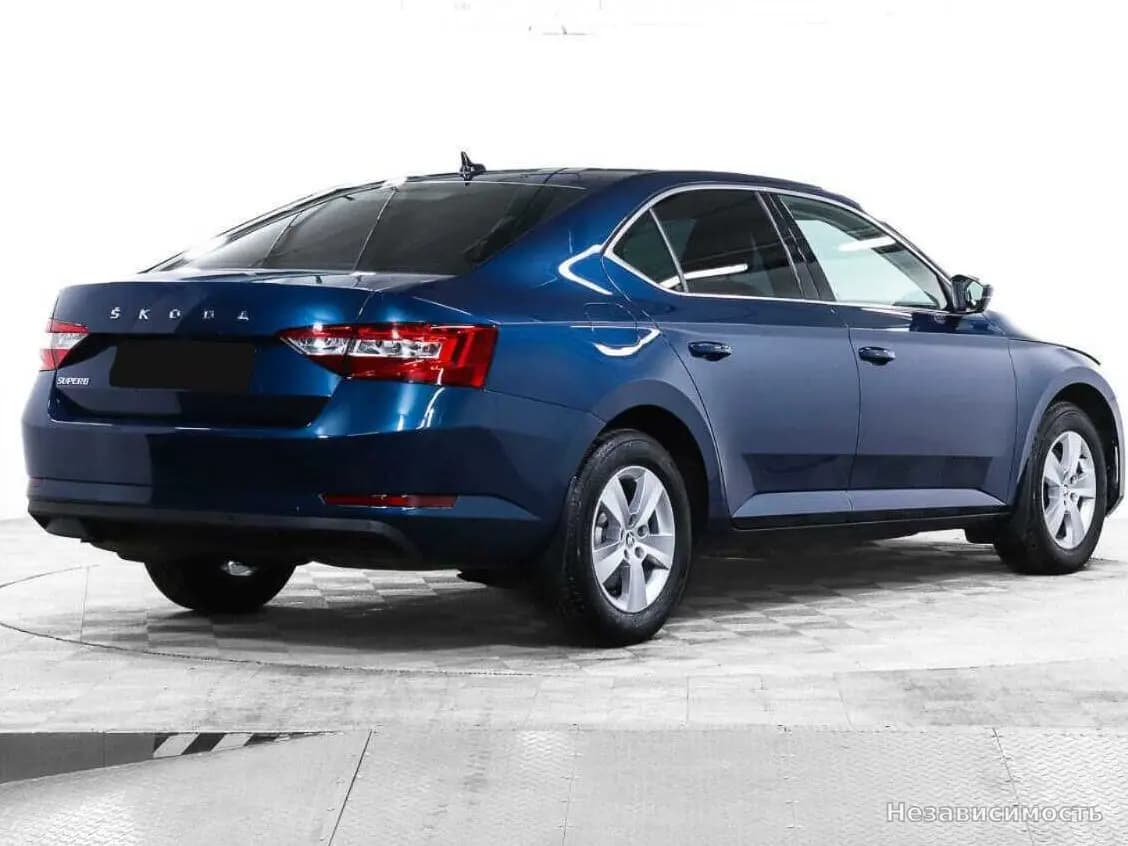 Skoda Superb 2021 с пробегом — фото 5
