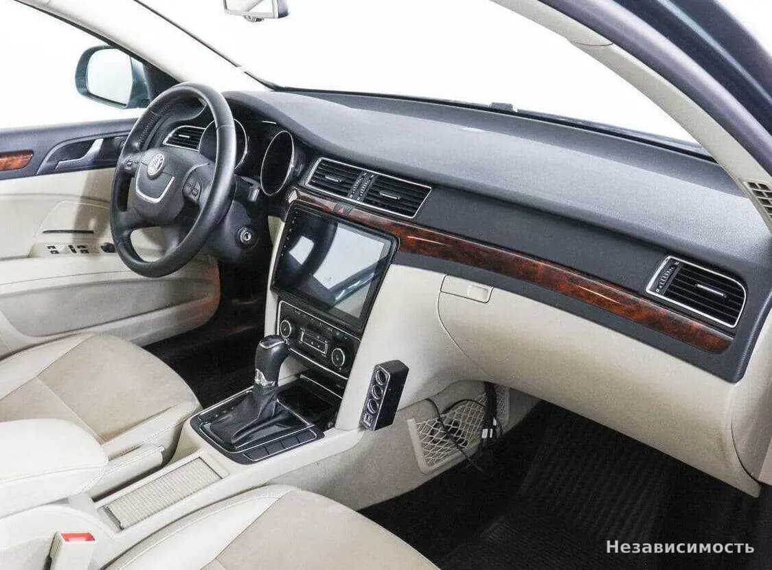 Skoda Superb 2012 с пробегом — фото 10