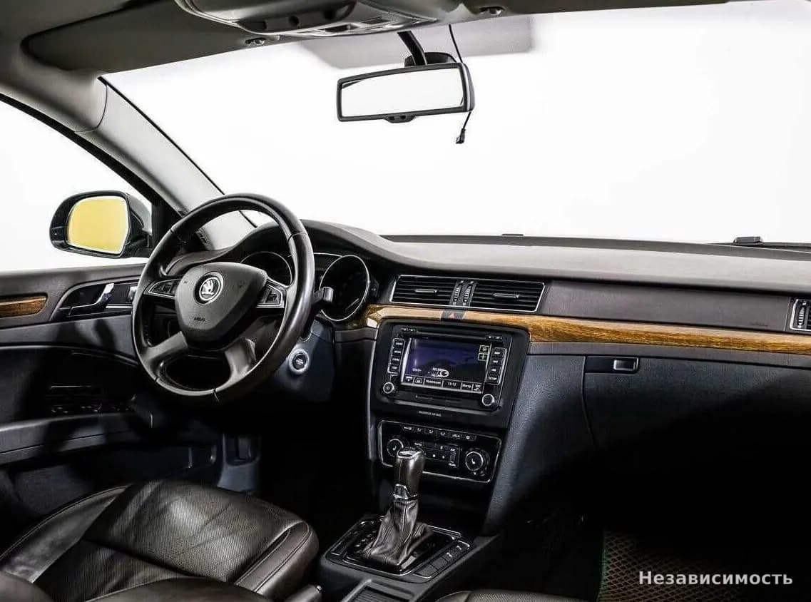 Skoda Superb 2014 с пробегом — фото 9