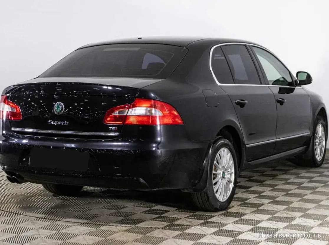 Skoda Superb 2012 с пробегом — фото 5