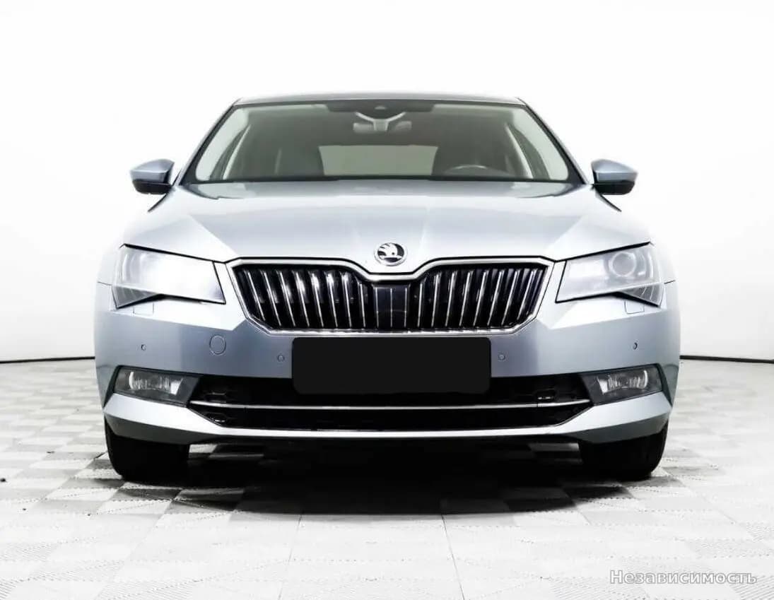 Skoda Superb 2017 с пробегом — фото 2