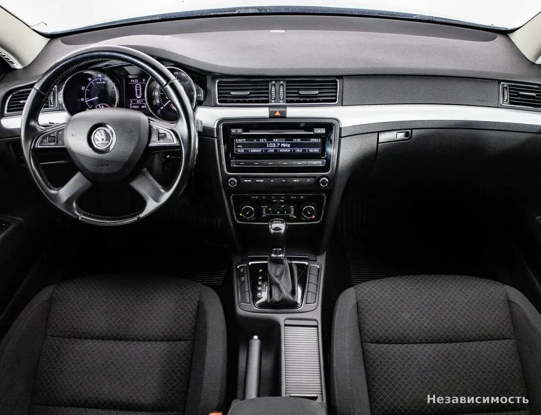 Skoda Superb 2014 с пробегом — фото 7