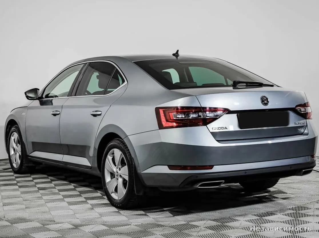 Skoda Superb 2016 с пробегом — фото 5