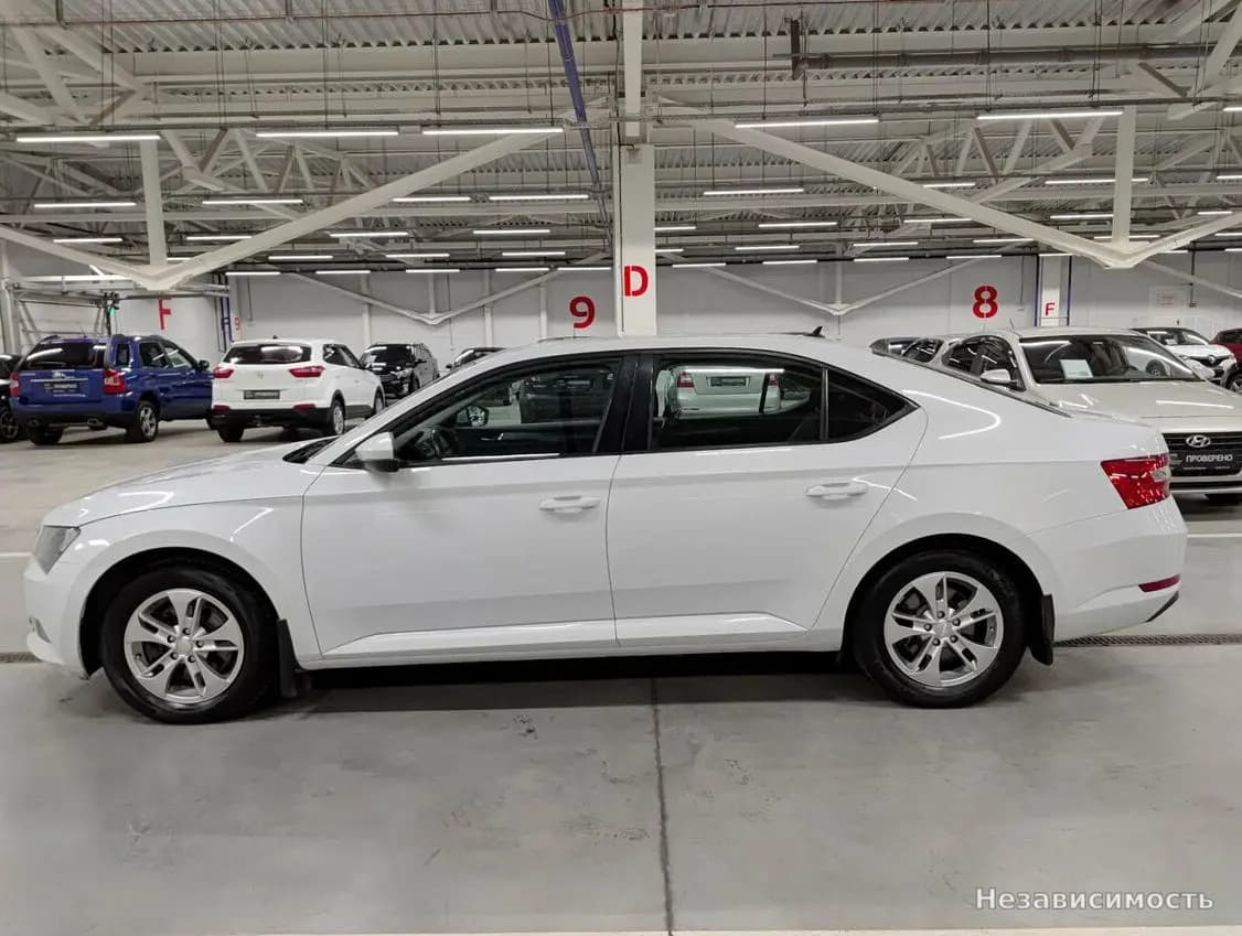 Skoda Superb 2016 с пробегом — фото 8