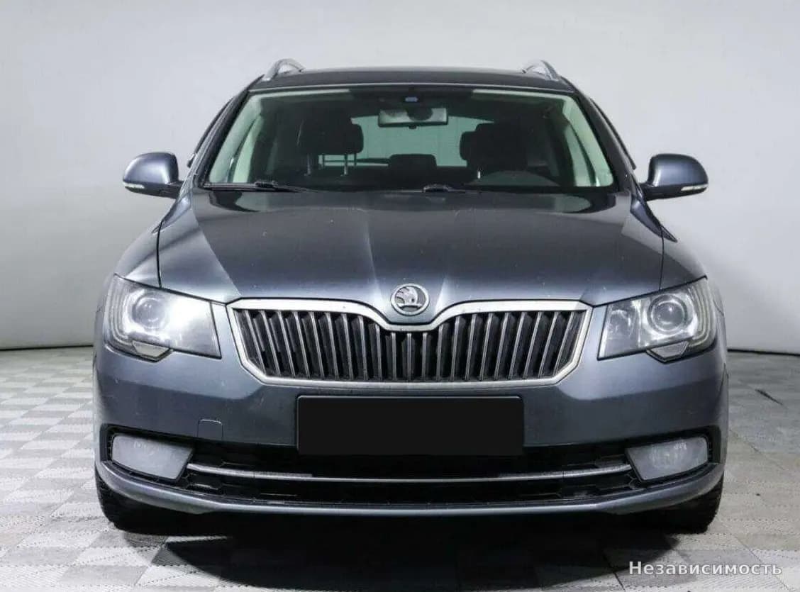 Skoda Superb 2013 с пробегом — фото 2