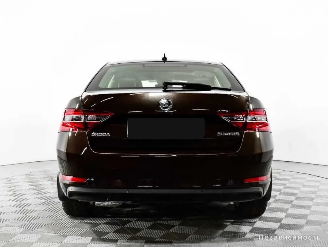 Skoda Superb 2016 с пробегом — фото 6