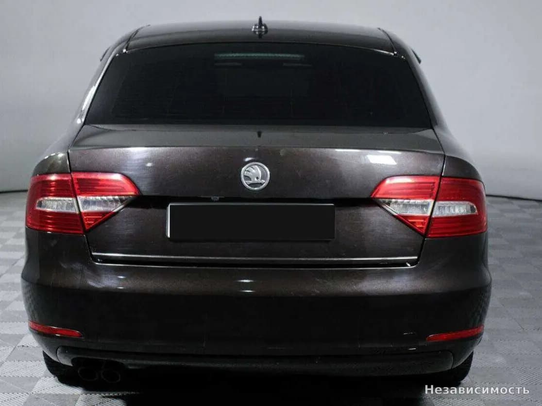 Skoda Superb 2014 с пробегом — фото 5