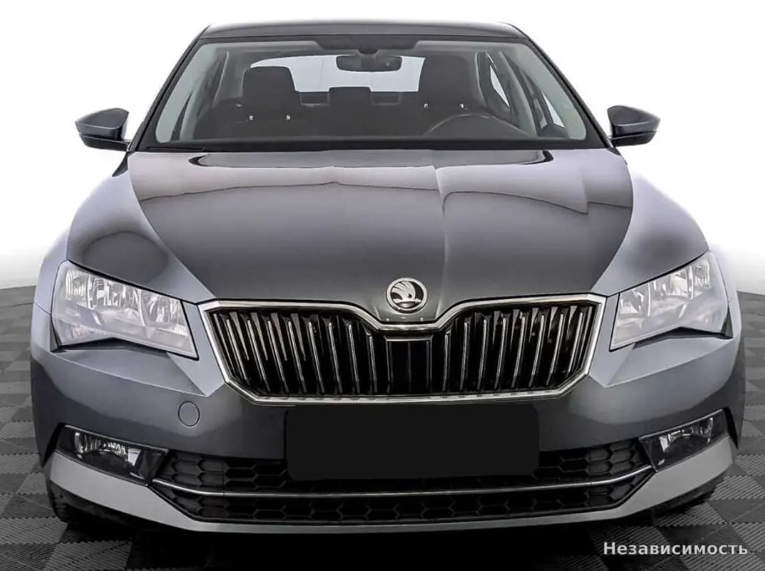 Skoda Superb 2018 с пробегом — фото 2