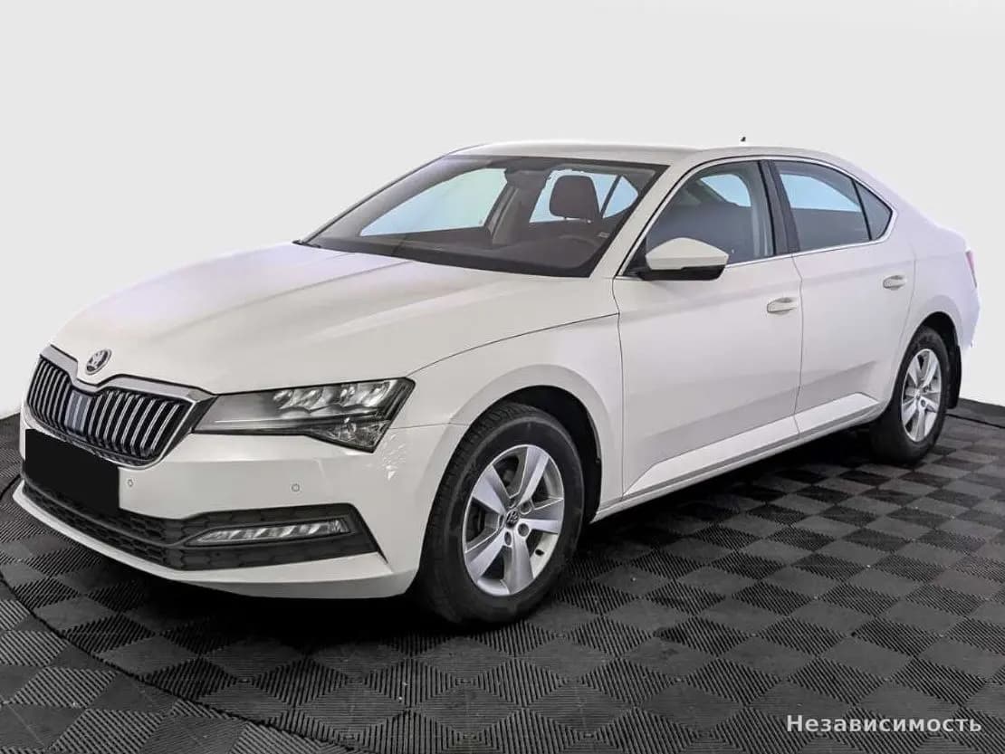 Skoda Superb 2021 с пробегом — фото 1