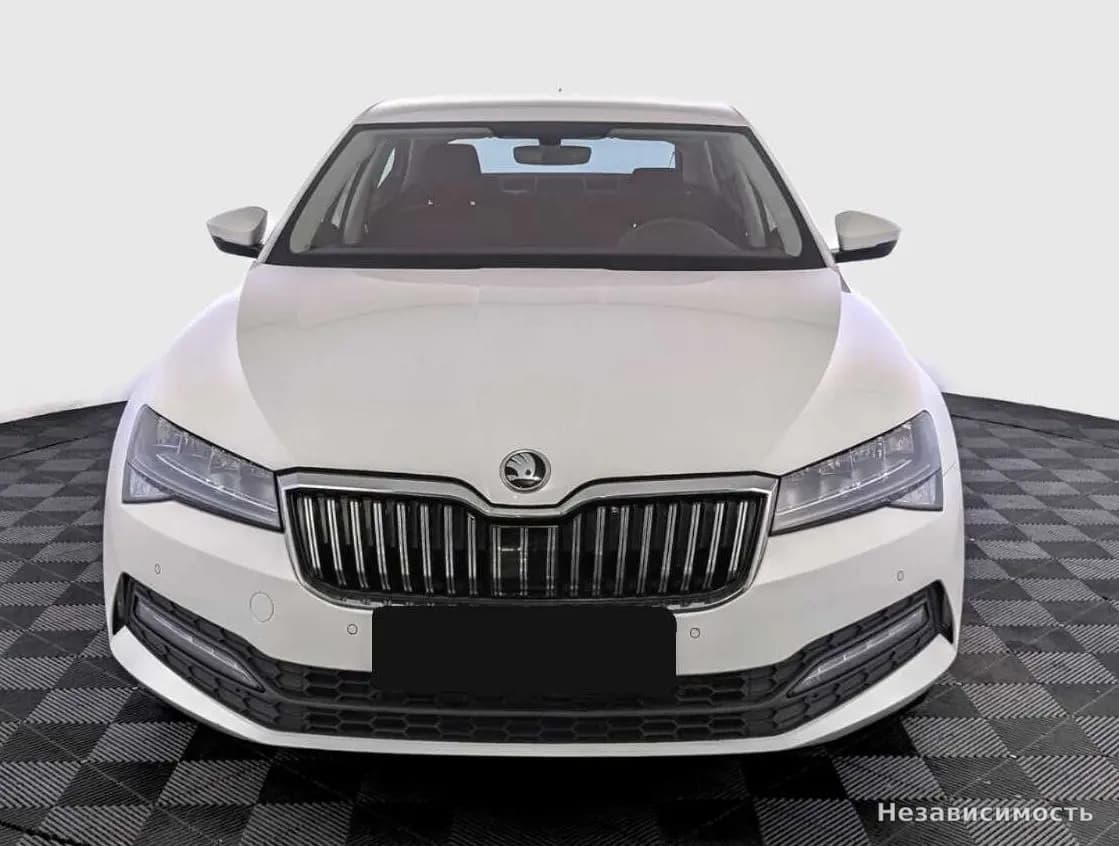 Skoda Superb 2021 с пробегом — фото 2