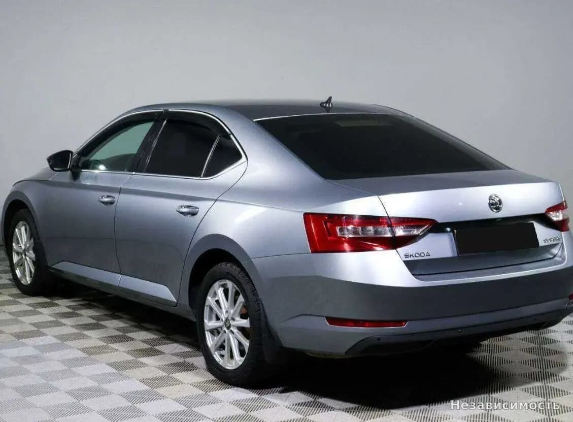 Skoda Superb 2015 с пробегом — фото 6