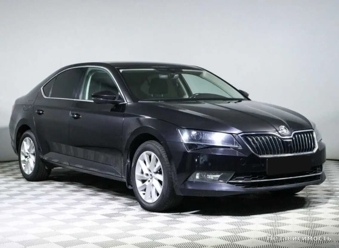 Skoda Superb 2019 с пробегом — фото 3
