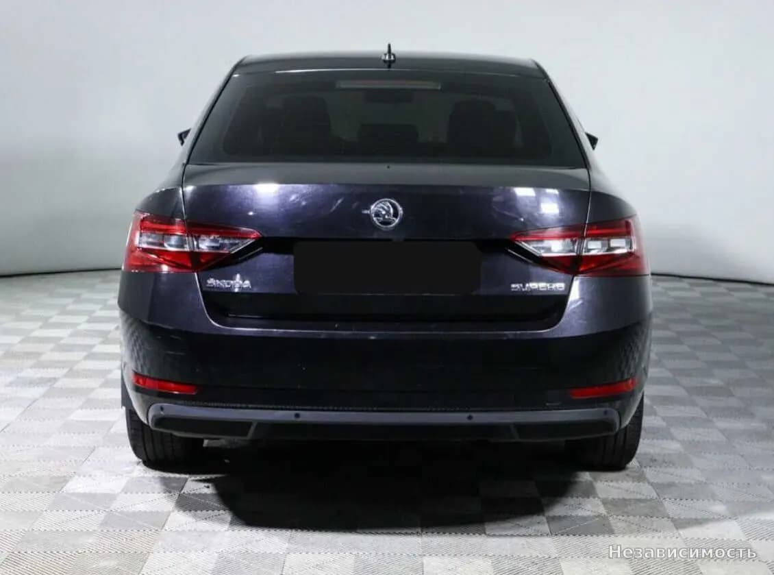 Skoda Superb 2019 с пробегом — фото 6