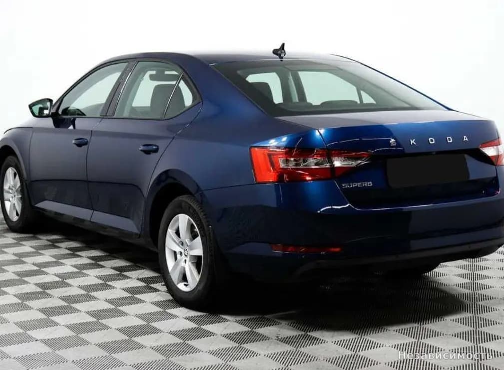 Skoda Superb 2020 с пробегом — фото 7