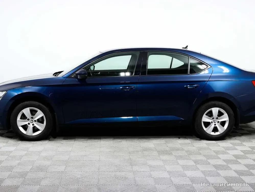 Skoda Superb 2020 с пробегом — фото 8