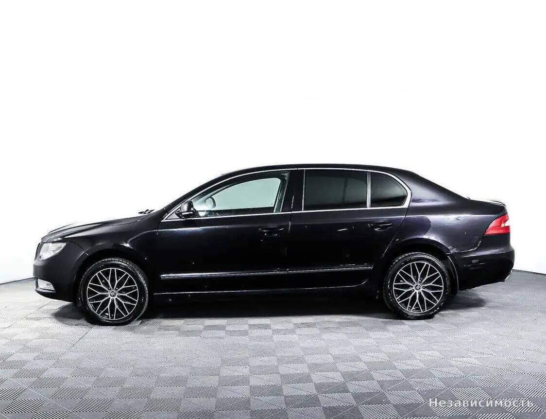 Skoda Superb 2012 с пробегом — фото 8