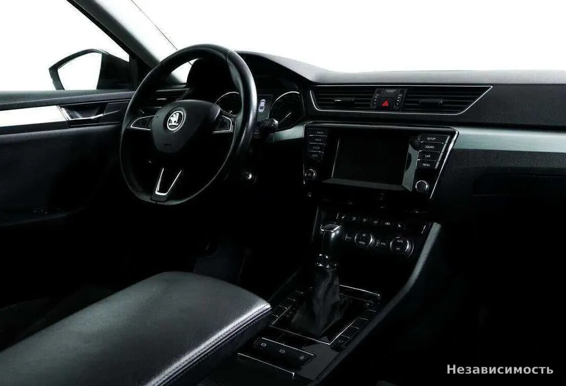 Skoda Superb 2015 с пробегом — фото 9
