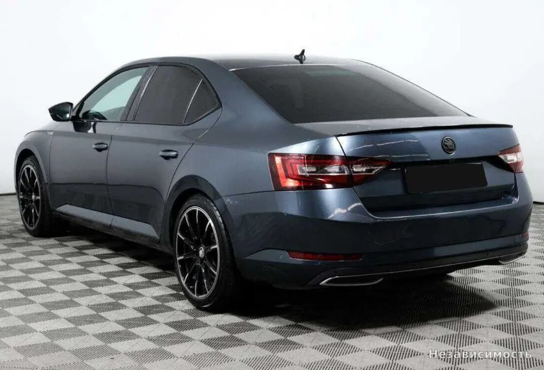 Skoda Superb 2017 с пробегом — фото 7